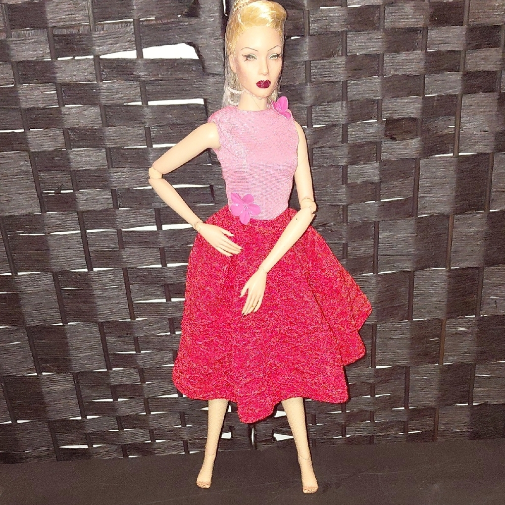 Elegant Pink Skirt
